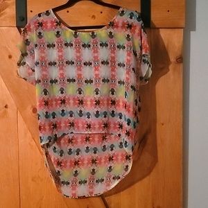 Bisou Bisou sheer short sleeve blouse